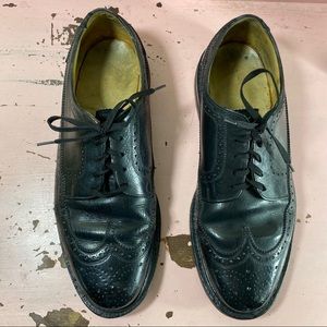 Florsheim Shoes Men’s Wingtip Oxfords Shoes 8D  Leather Dress Black Wingtip